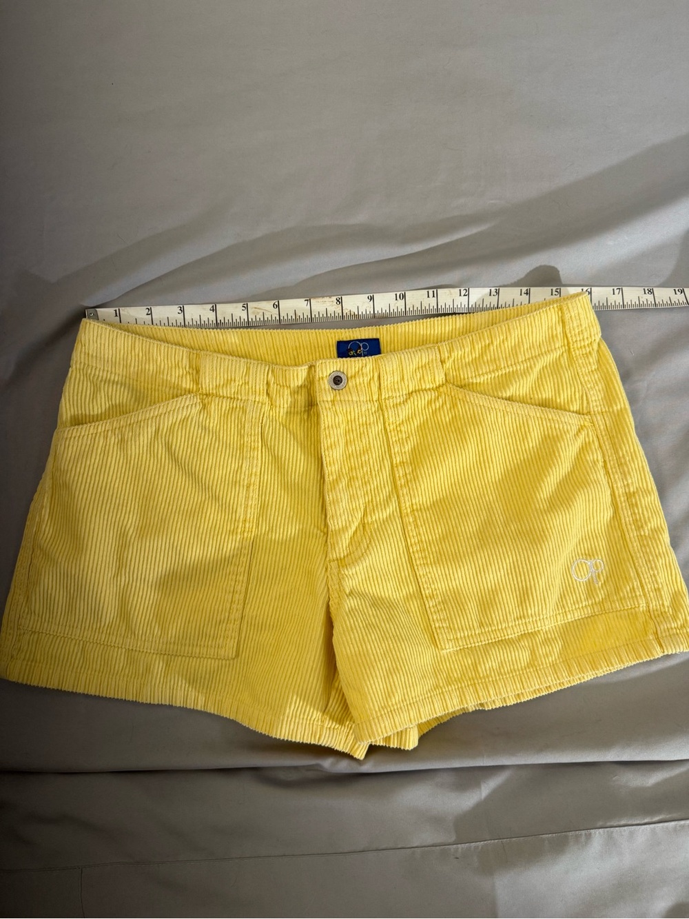Classic Vintage Yellow OP Corduroy Shorts for women. Poss size 9